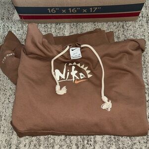 Men’s Nike hoodie
